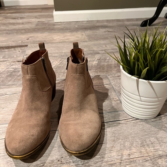 Lucky Brand Suede Bootie - Picture 2 of 5